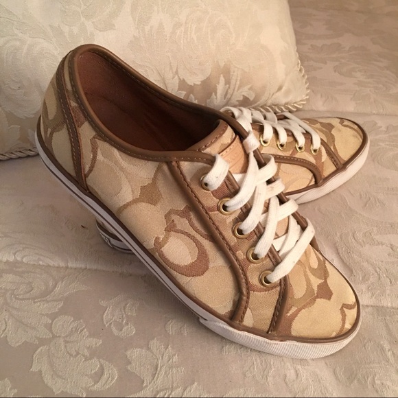 coach dee sneakers